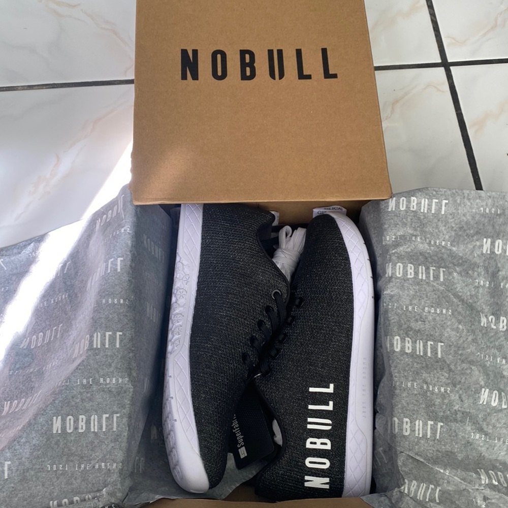 COPY - BRAND NEW!! BLACK HEATHER TRAINER (WOMEN'S)